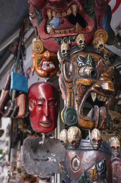 Indian wooden mask for sale in a local store — Stock Photo, Image