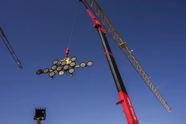 Grues à tour, porte-verre — Photo