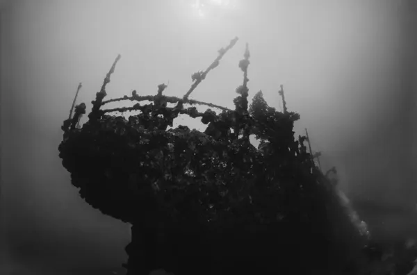 SOUDAN, Mer Rouge, U.W. photo, naufrage, la poupe du navire coulé — Photo