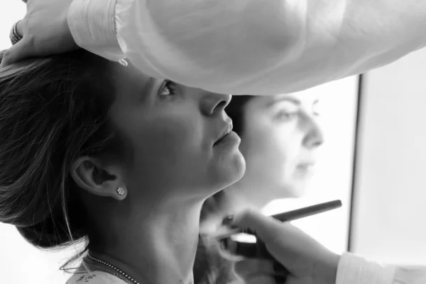 Women at a professional make-up salon, Italy, Sicily — Stock Photo, Image