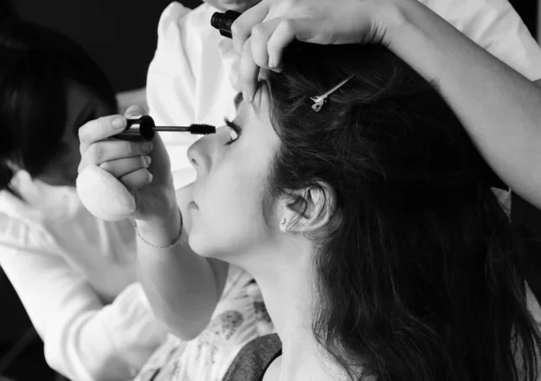 Ženy na profesionální make-up salón, Itálie, Sicílie — Stock fotografie