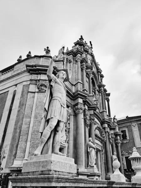 Italia, Sicilia, Catania, Piazza Duomo — Foto Stock