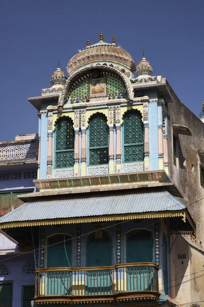 Old private house facade — Stock Photo, Image