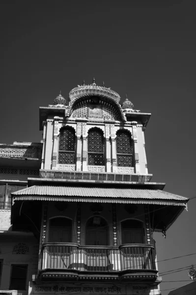 Old private house facade — Stock Photo, Image