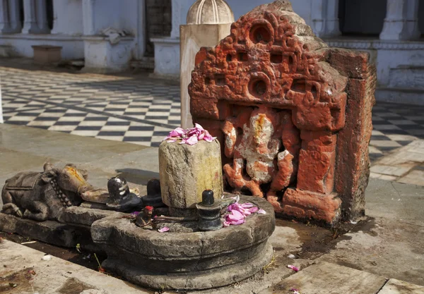 Small religious statue — Stock Photo, Image