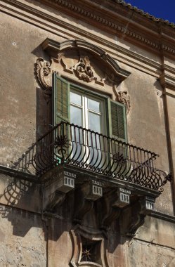 orijinal balkon Barok yapı Cephe Sistemleri