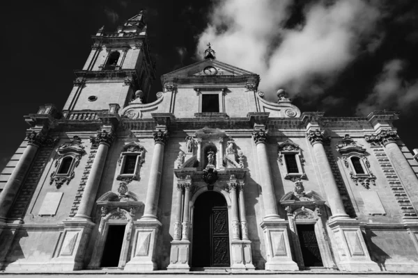 Facciata della Cattedrale di San Giovanni — Foto Stock