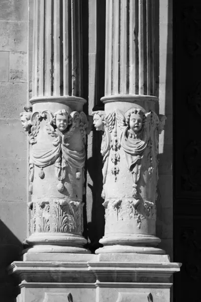 Facciata della Cattedrale di San Giovanni — Foto Stock