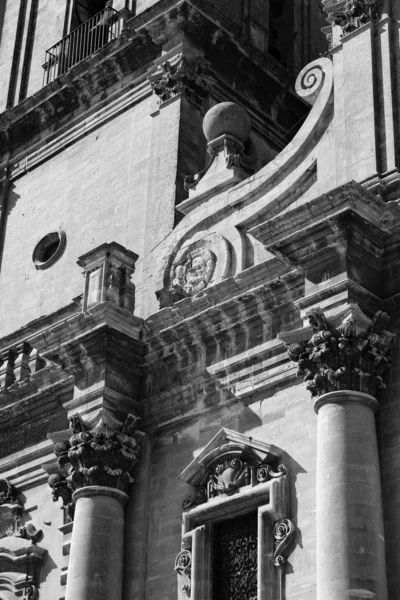 Barokowa fasada kościoła — Zdjęcie stockowe