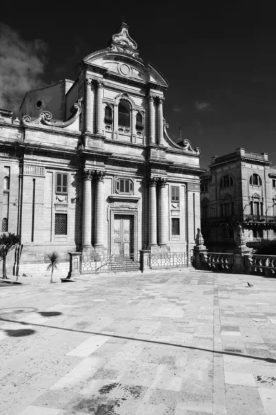 Facciata chiesa barocca — Foto Stock