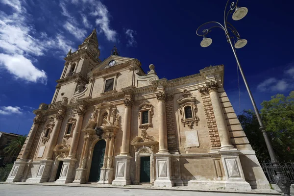 Vista de la fachada barroca de la Catedral de San Juan — Foto de Stock