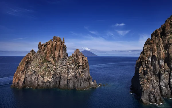 Basiluzzo kaya — Stok fotoğraf