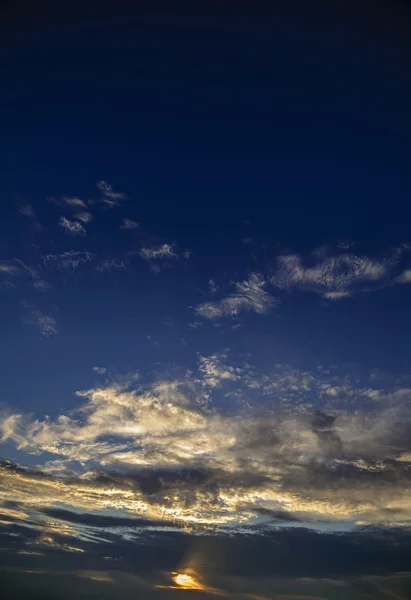 Закат облаков в Сицилийском проливе — стоковое фото