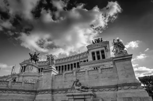 Itália, Roma, vista do Palácio Vitoriano — Fotografia de Stock