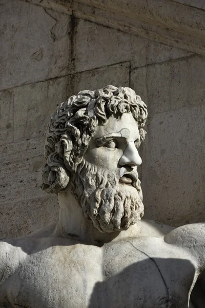 Włochy, Rzym, campidoglio placu, rzymski statua — Zdjęcie stockowe