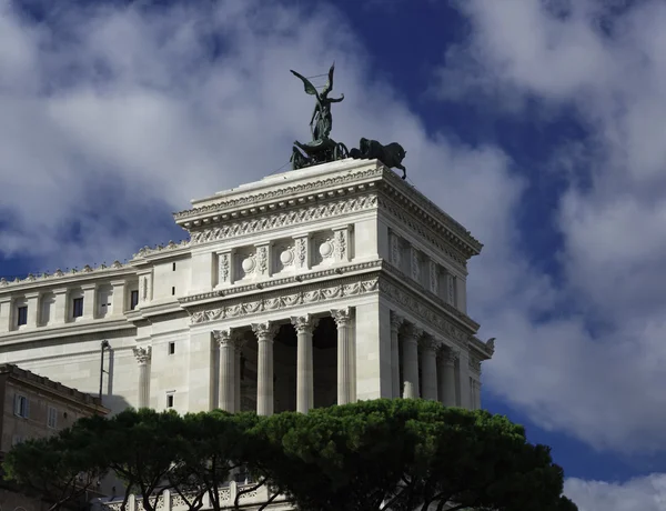 ビクトリア パレスのイタリア、ローマ、ビュー — ストック写真