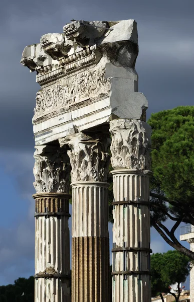 Colunas romanas — Fotografia de Stock