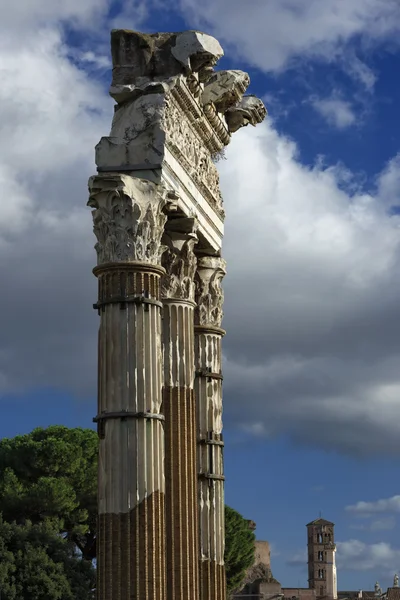 Romeinse kolommen — Stockfoto