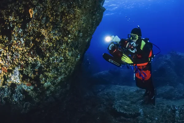 Natáčení scuba diver — Stock fotografie