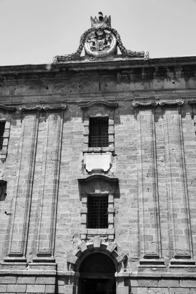 Bourbonist fängelse fasaden — Stockfoto