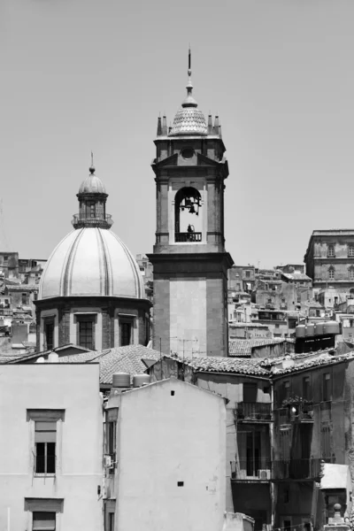 Kirche von San Giuliano — Stockfoto