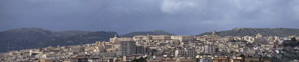 View of the baroque town and the Cathedral's dome — Stock Photo, Image