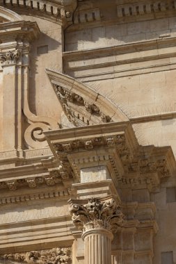 Barok s. francesco kilise cephe