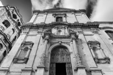 Barok s. francesco kilise Cephesi ve ss. salvatore Bazilikası ve Manastırı