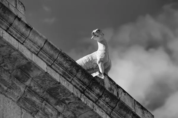 Estátua de animal barroco — Fotografia de Stock