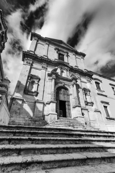 Barock s. francesco kyrkan fasad — Stockfoto