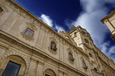 SS. salvatore Bazilikası ve manastır Barok Cephesi