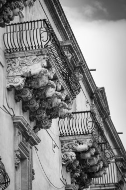 İtalya, Sicilya, noto, villadorata nicolaci Sarayı