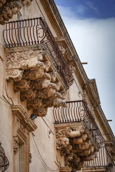 Italia, Sicilia, Noto, Palacio de Villadorata Nicolaci — Foto de Stock