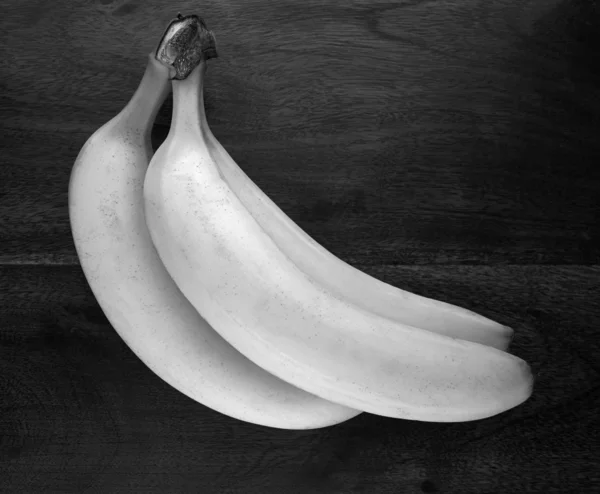 Bananas on a wooden table — Stock Photo, Image