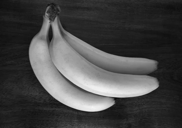 Bananas on a wooden table — Stock Photo, Image