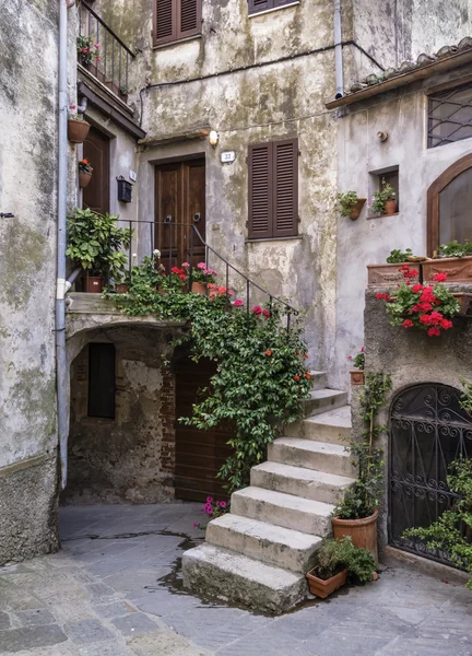 Itália, Toscana, Capalbio, vista da parte antiga da cidade — Fotografia de Stock