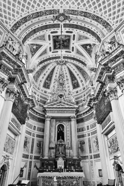 Italien, Sicilien, scicli, st john barock interiör Katedralutsikt — Stockfoto