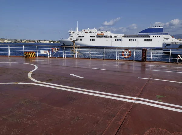 Italy, Sicily, Messina, ferryboats that connect Sicily to the italian peninsula — Stock Photo, Image