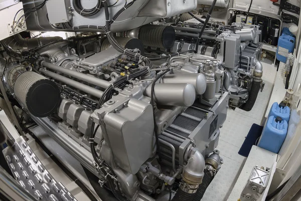 yatın motorları Oda