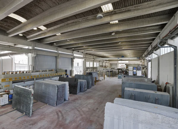 Marble cutting factory - industrial — Stock Photo, Image