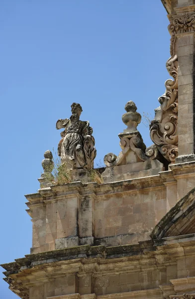 Italien, Sicilien, scicli, madonna del carmine kyrkans barocka fasad — Stockfoto