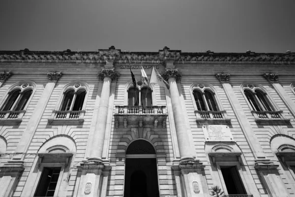 Italy, Sicily, Scicli, the Baroque townhall's building facade — Stock Photo, Image