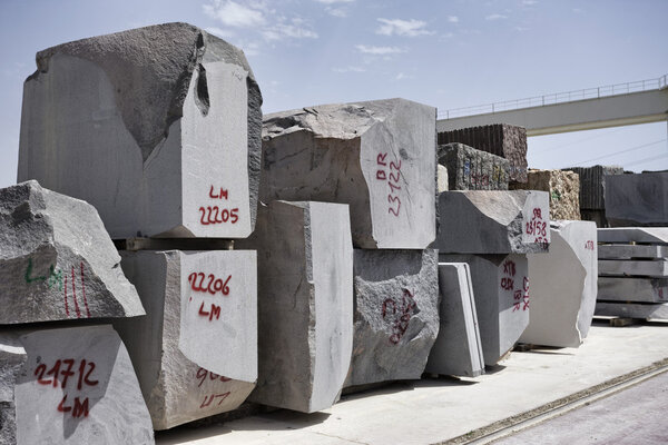 marble cutting factory