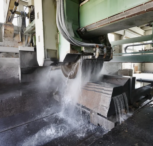 Fabbrica di taglio marmo — Foto Stock