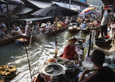 yüzen market