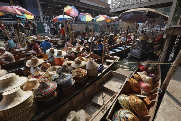 Mercado flotante —  Fotos de Stock