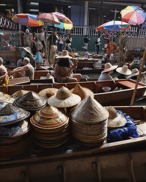 Mercato galleggiante — Foto Stock