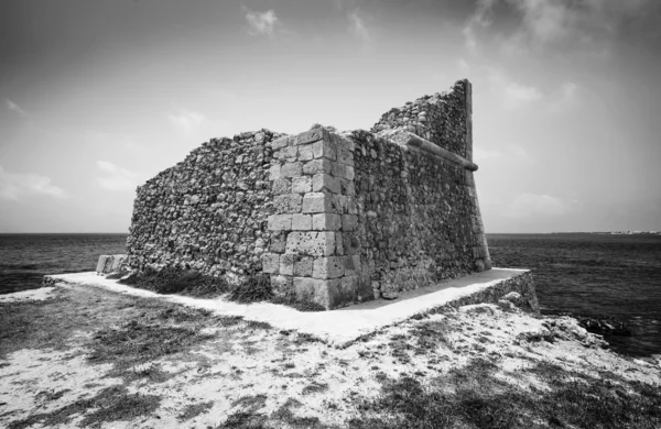 Старая сарацинская башня — стоковое фото
