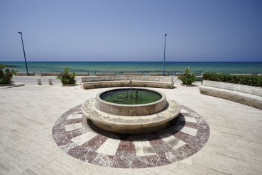 deniz üzerinde ortak Çeşmesi