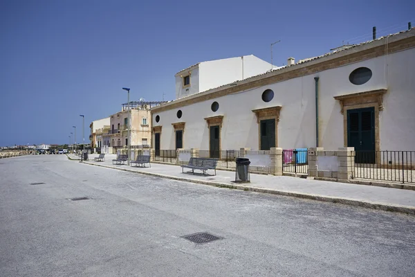 Casas antiguas en primera línea de mar —  Fotos de Stock